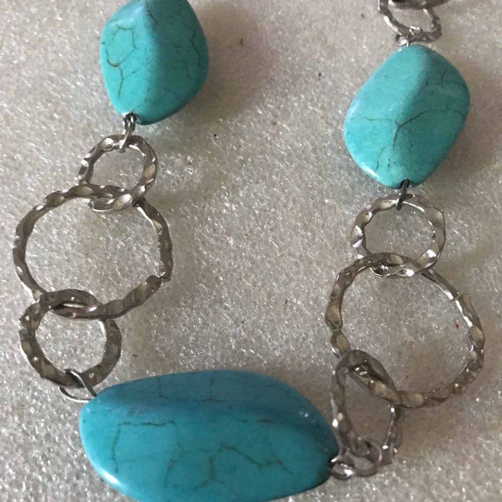 Turquoise Stone and Silver-Link Women's Necklace